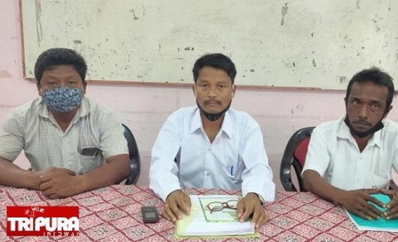 Deprived Returnees to Block Champak Nagar National Highway from 6th October with Long-Pending Demands : Gave Ultimatum of 2 Days to Tripura Govt to give Response Deprived Returnees to Block Champak Nagar National Highway from 6th October with Long-Pending Demands : Gave Ultimatum of 2 Days to Tripura Govt to give Response